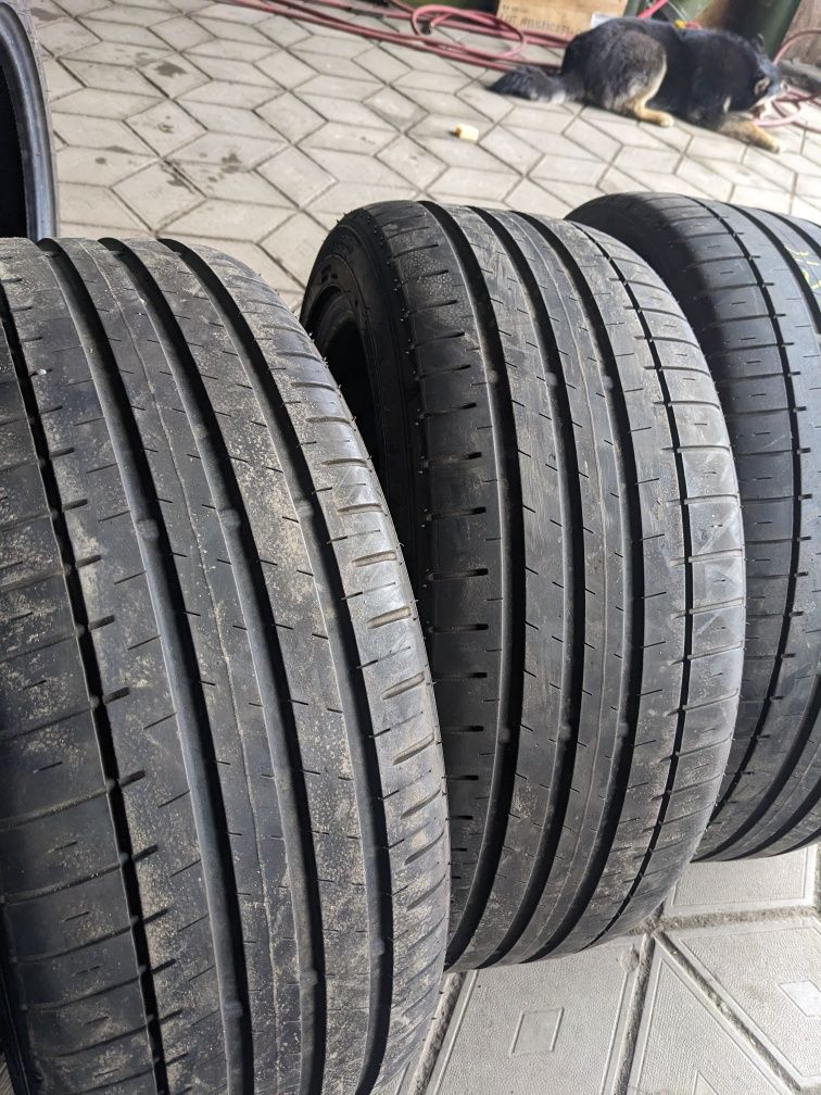 215/45R17 Falken літній комплект