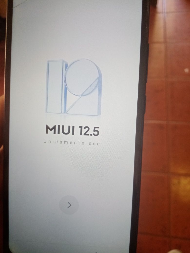 Vendo redmi miui 12.5