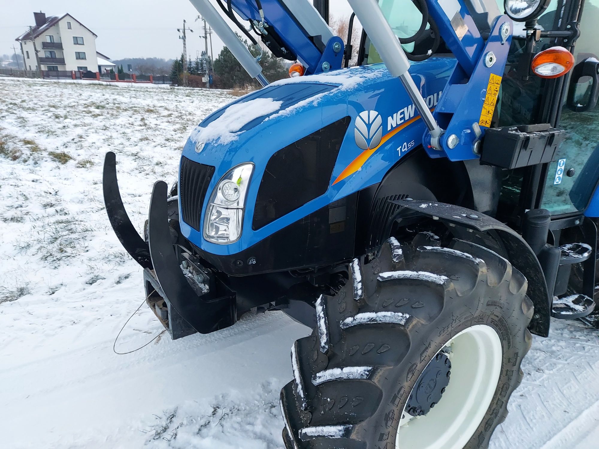 Ładowacz czołowy ŁC SNR 200 SONAROL do NEW HOLLAND ZETOR CASE! Montaż