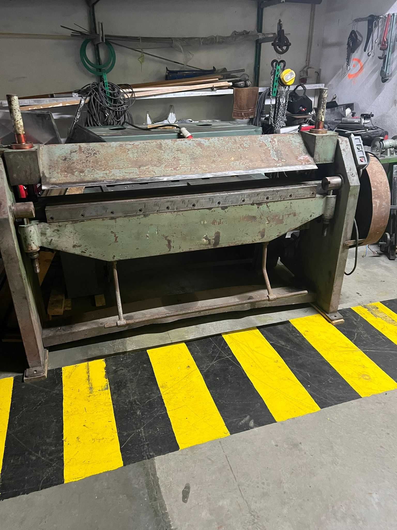 Quinadeira de chapa , Viradeira lamina 1500 elétrica
