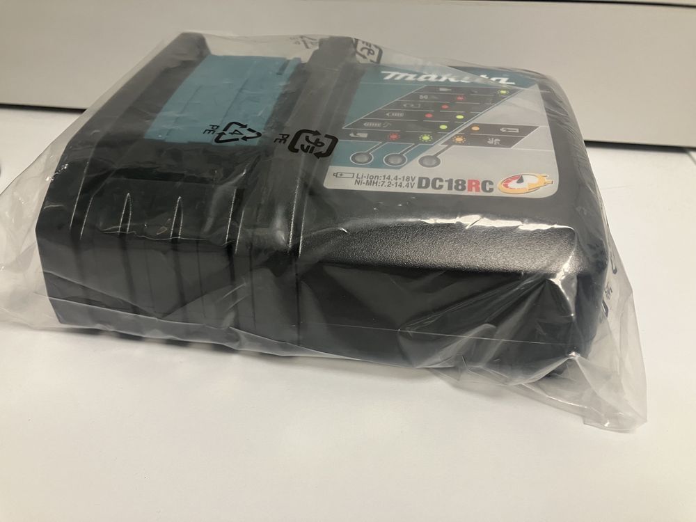 Nowa Szybka Ładowarka akumulatorów Makita DC18RC 7,2V - 18V LXT Li-Ion