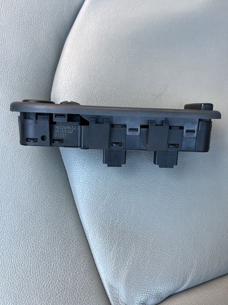 Citroen C5 I - Controlador / Comando / Botões - Vidros