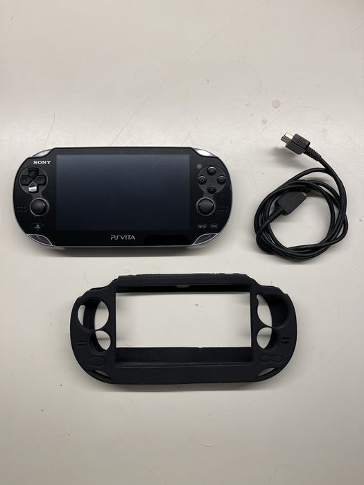 Psvita fat 1000 + carregador + capa de silicone