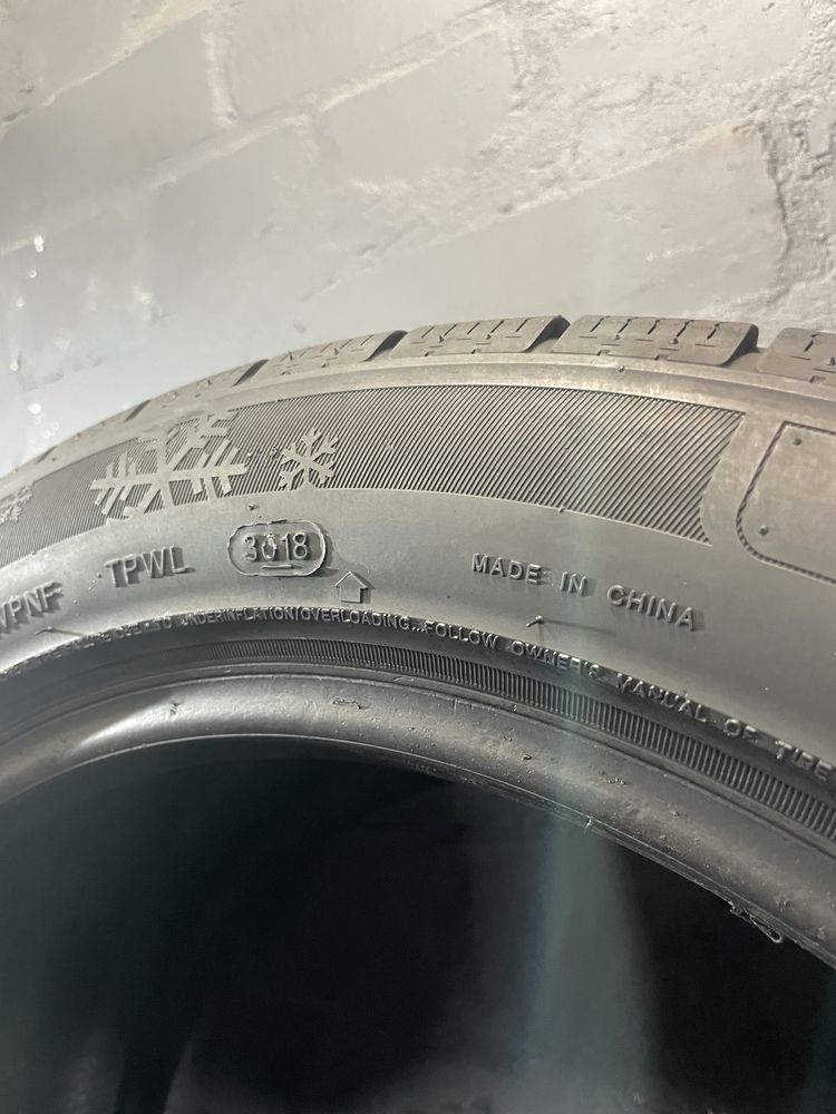 1шт 245/45 R17 Davanti Wintoura +