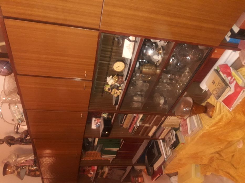 Продати стенку для кімнати