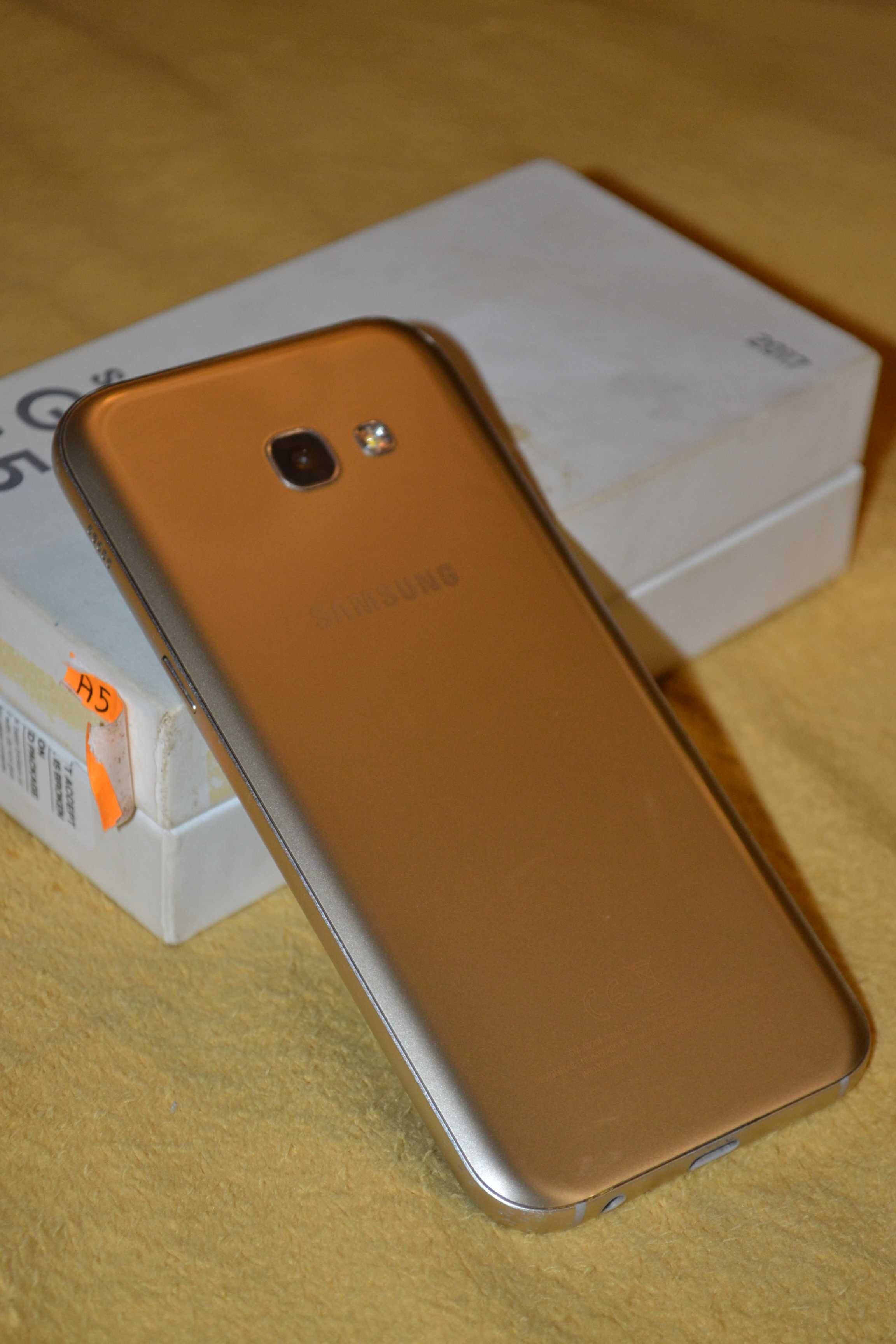 Samsung A 5 2017 złoty ładny sprzedam