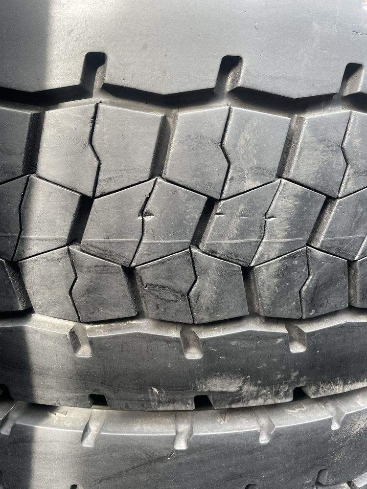 Opona cieżarowa napedowa komplet315/70r22.5 cena 850