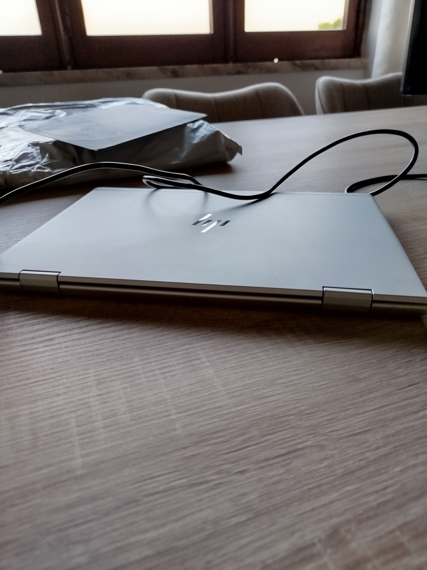 HP Elitebook x360 830 G6 i5