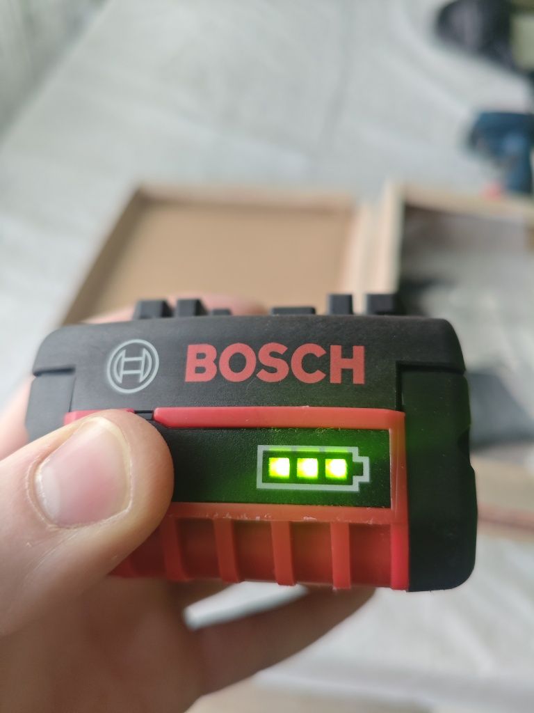 Okazja!!! Wkrętarka Bosch+2x akumulator 5ah+ładowarka