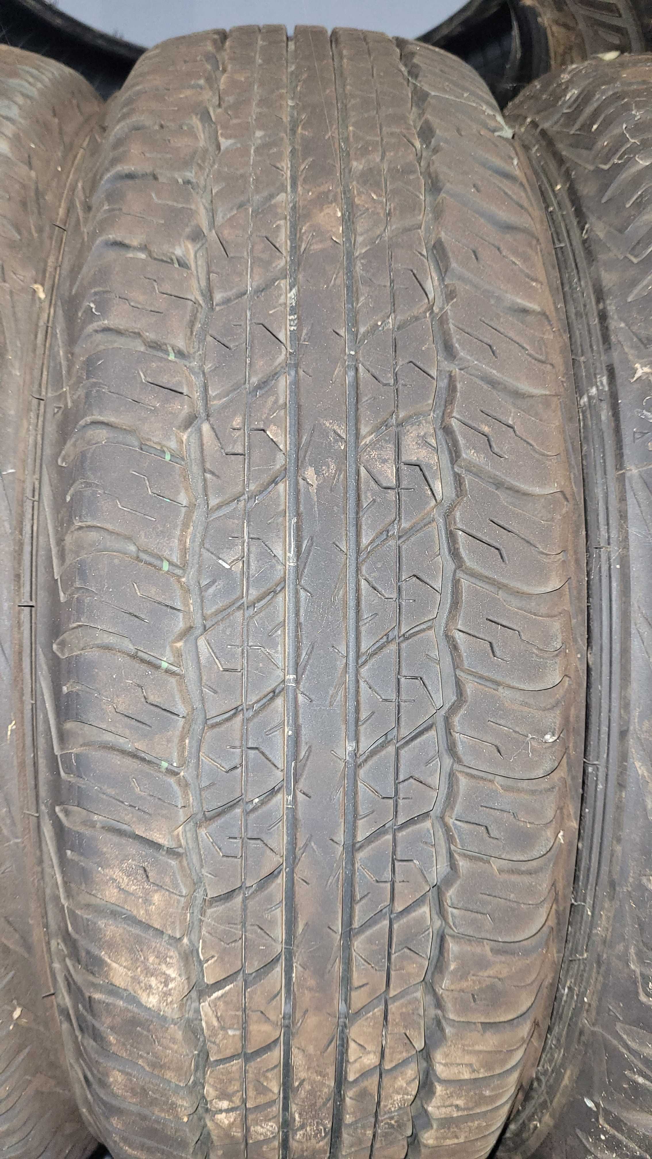 Pneus Dunlop AT20 Grandtrek 225/70R 17C