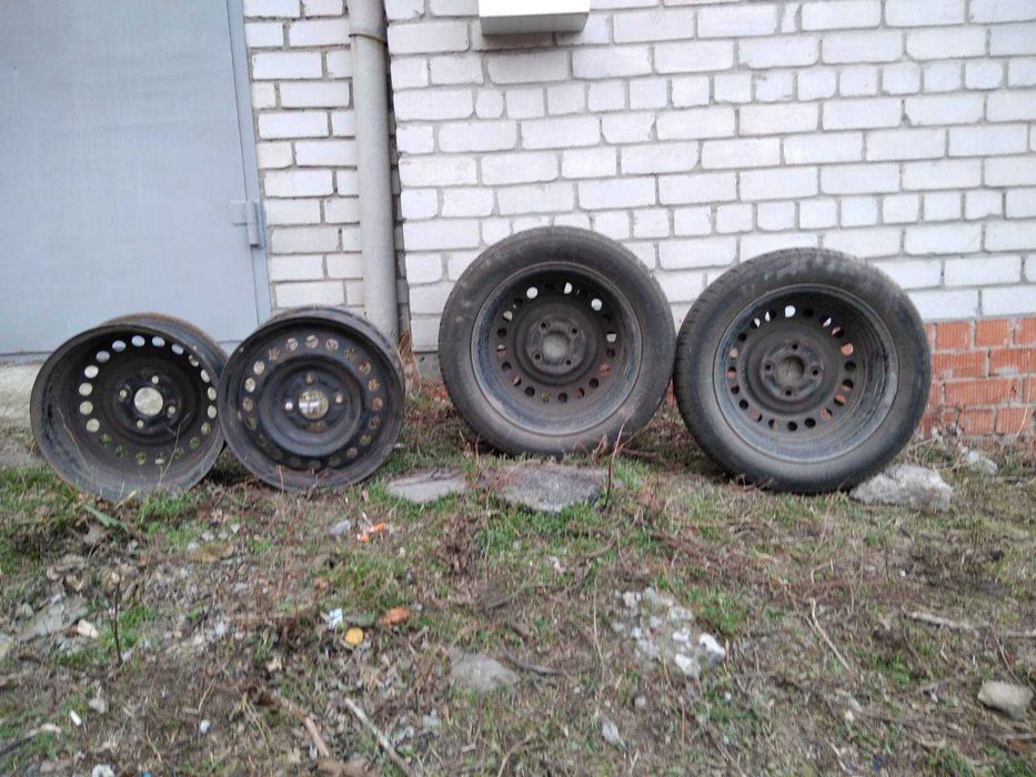 Продам диски R15 стальные штампованые