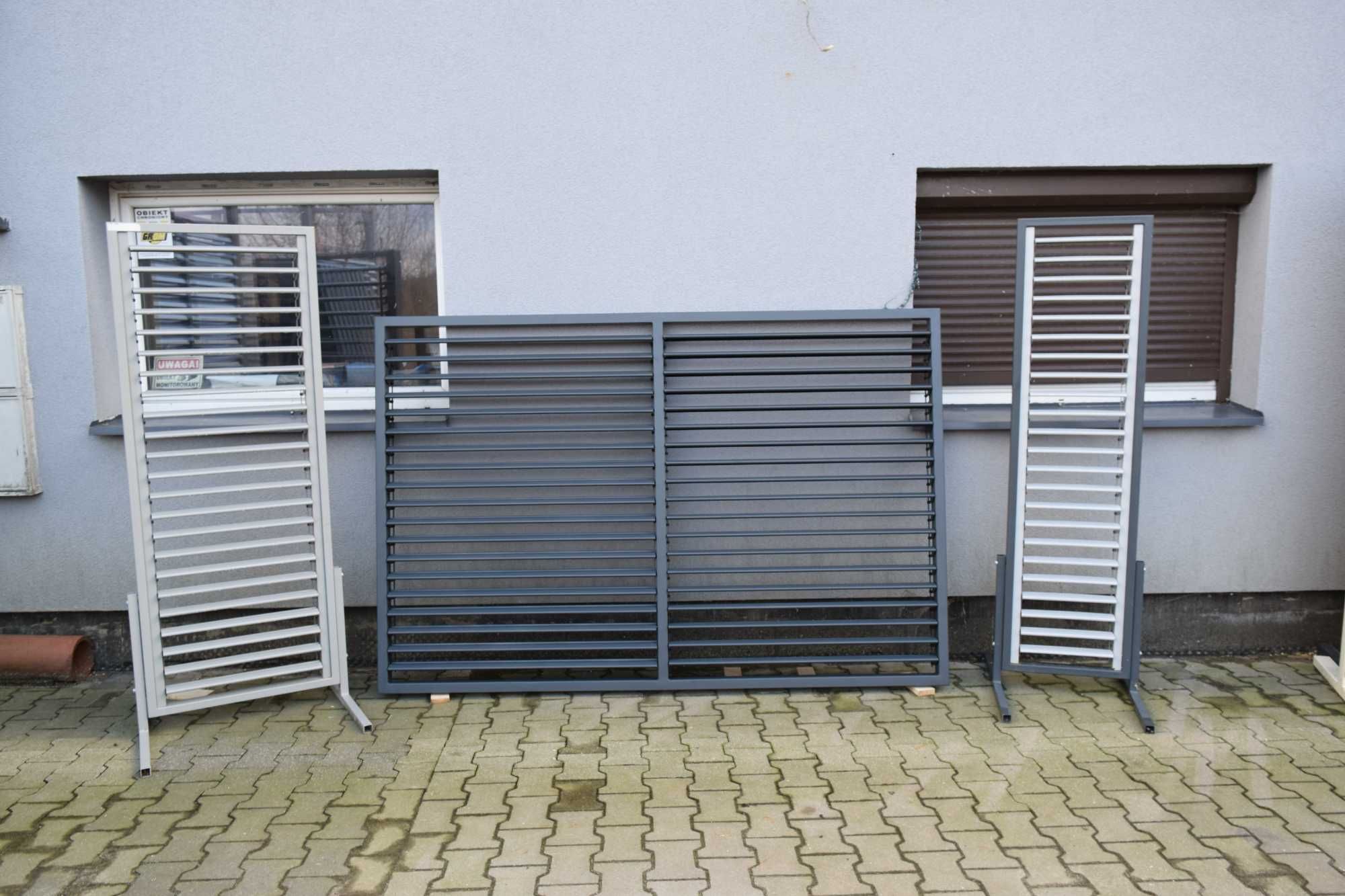 Panel żaluzjowy, żaluzja  metalowa, taras, ruchome deseczki  pergola