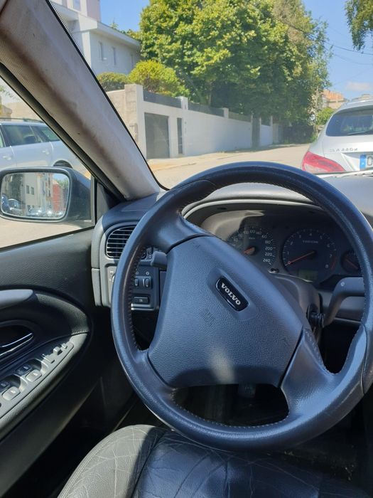 Volvo S40 cinzento 2004