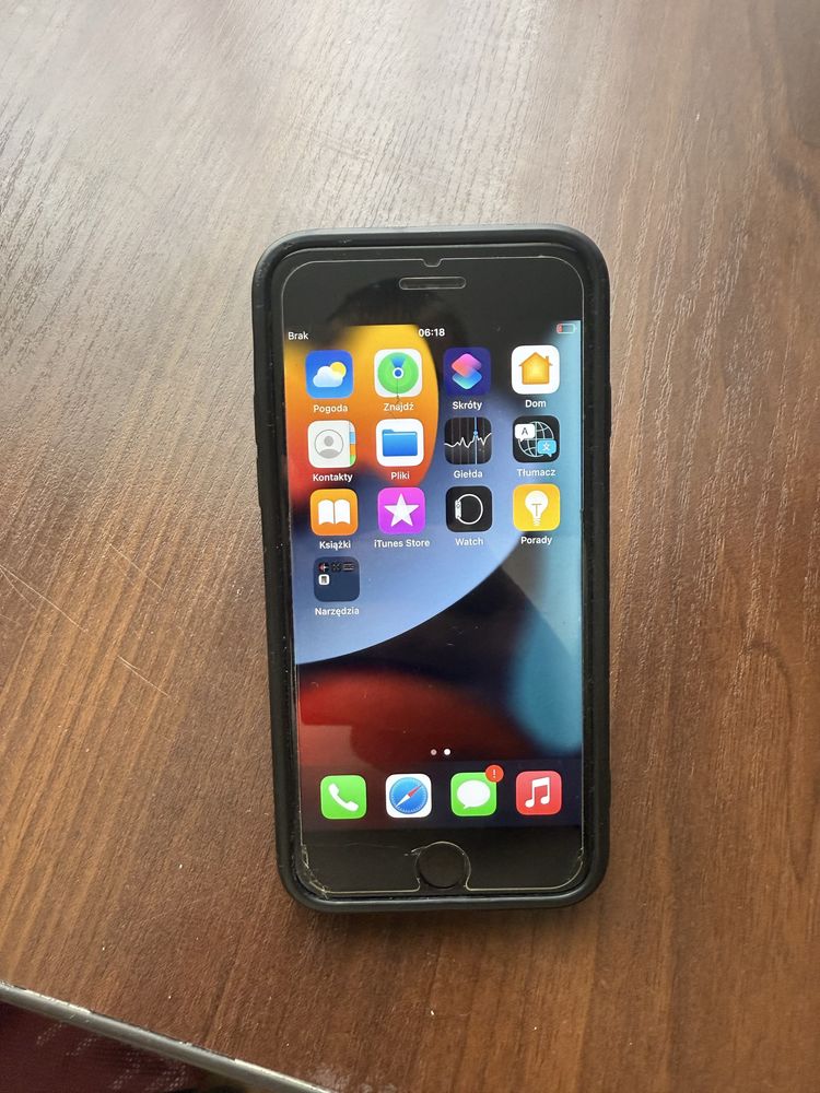 Iphone 7  w bardzo dobrym stanie