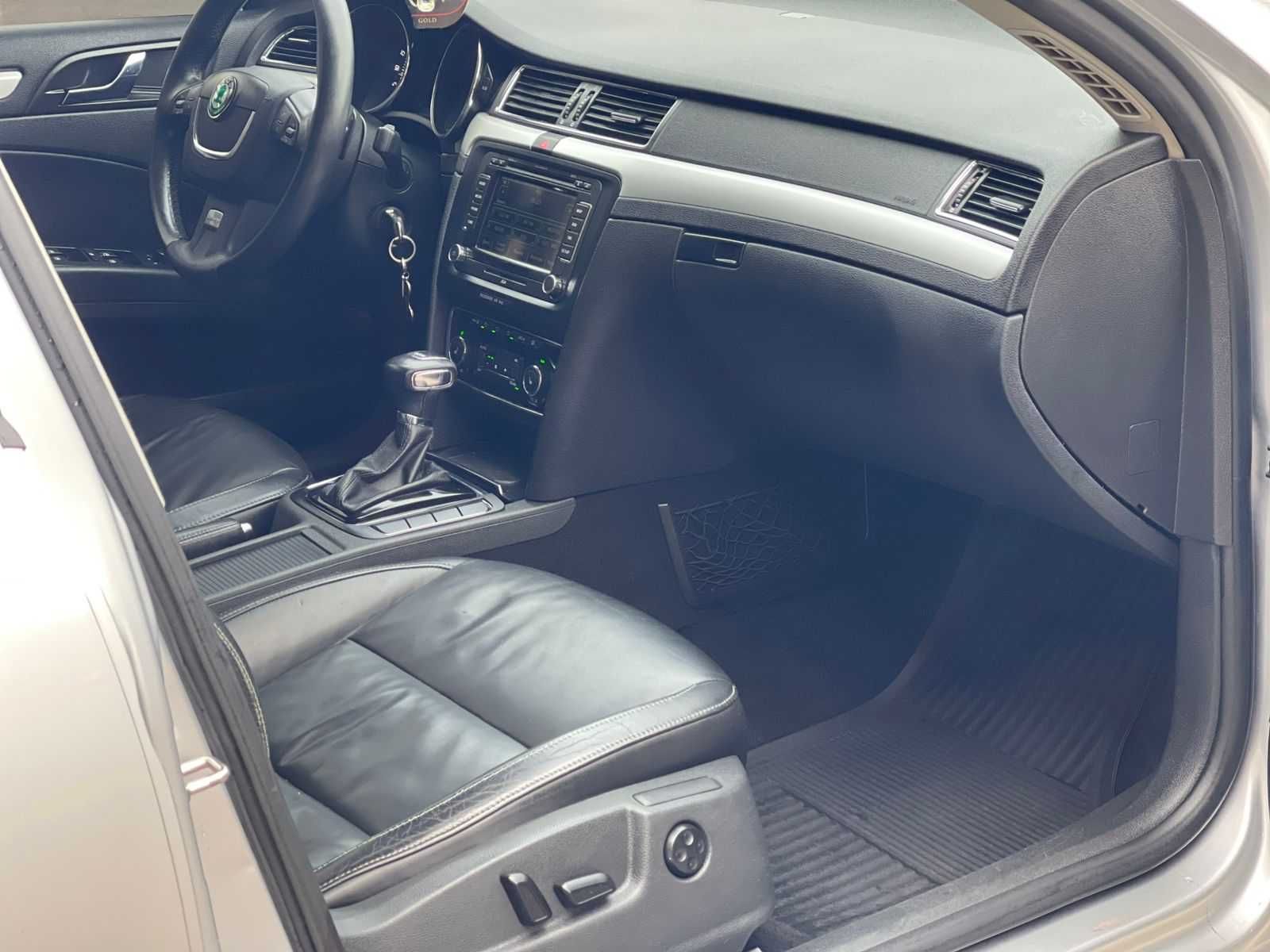 Продам Шкоду Суперб 2.0 дизель Автомат