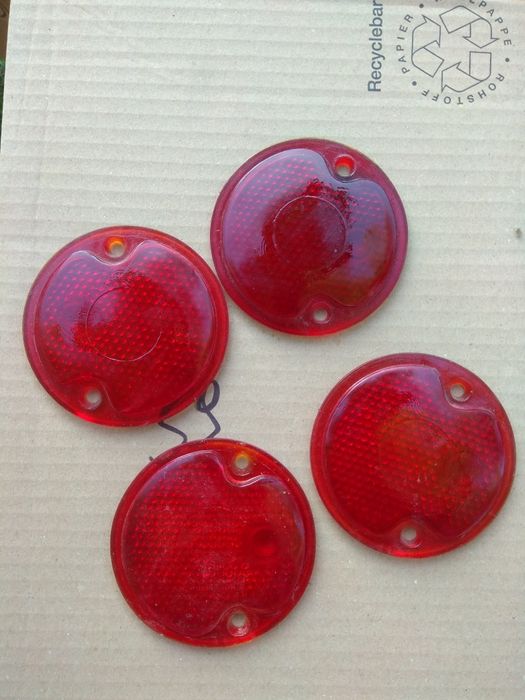 Стекла фонарей подфарники, стоп сигнала газ 51,52,53,67,69