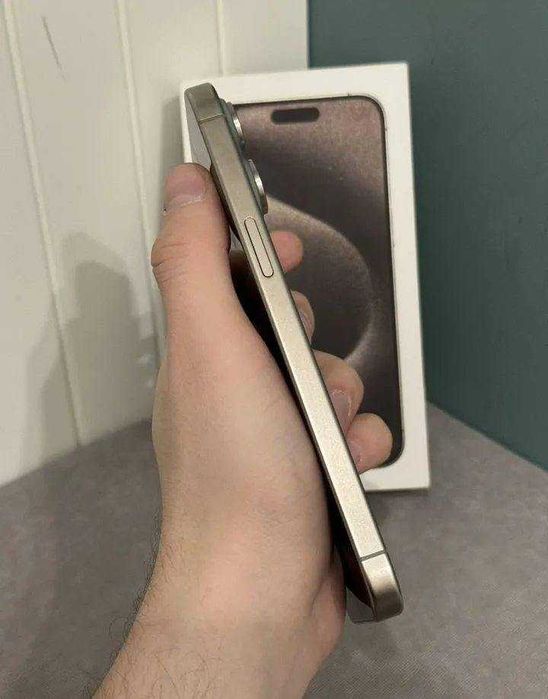 iPhone 15 Pro Max, 256 ГБ