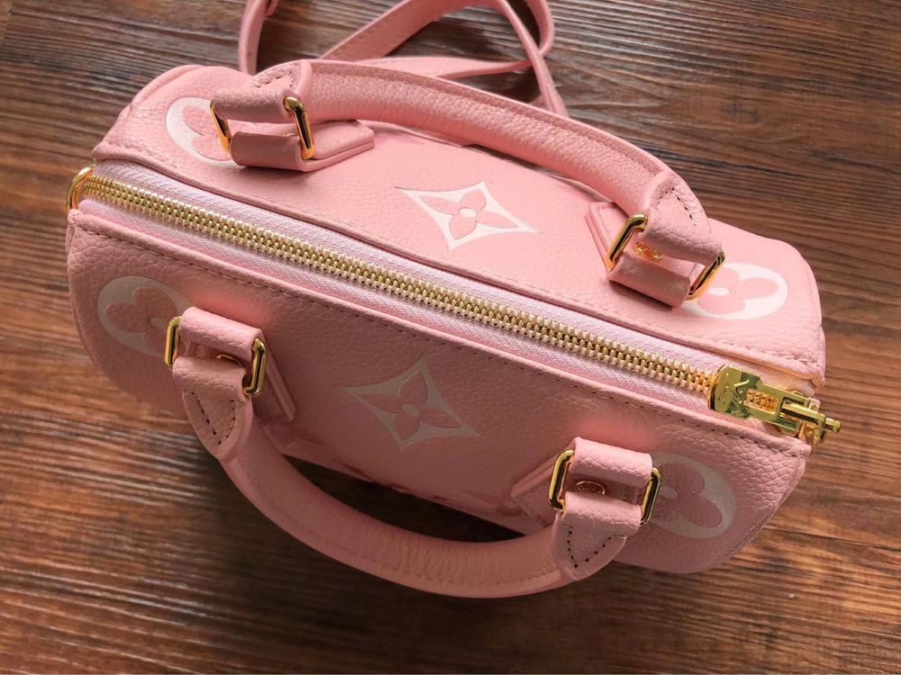 Torebka Na Ramię Różowa Louis Vuitton LV