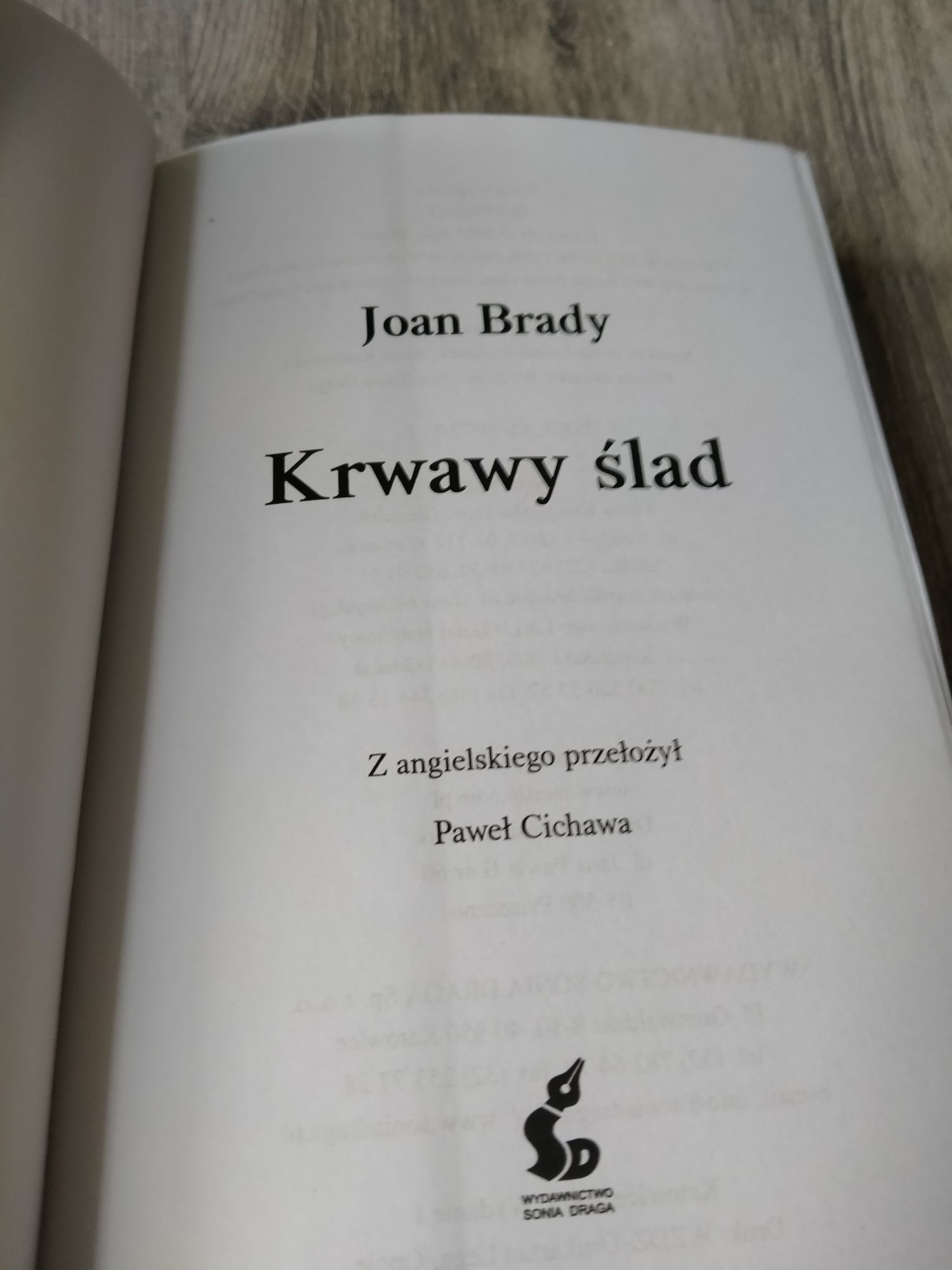 Joan Brady krwawy ślad