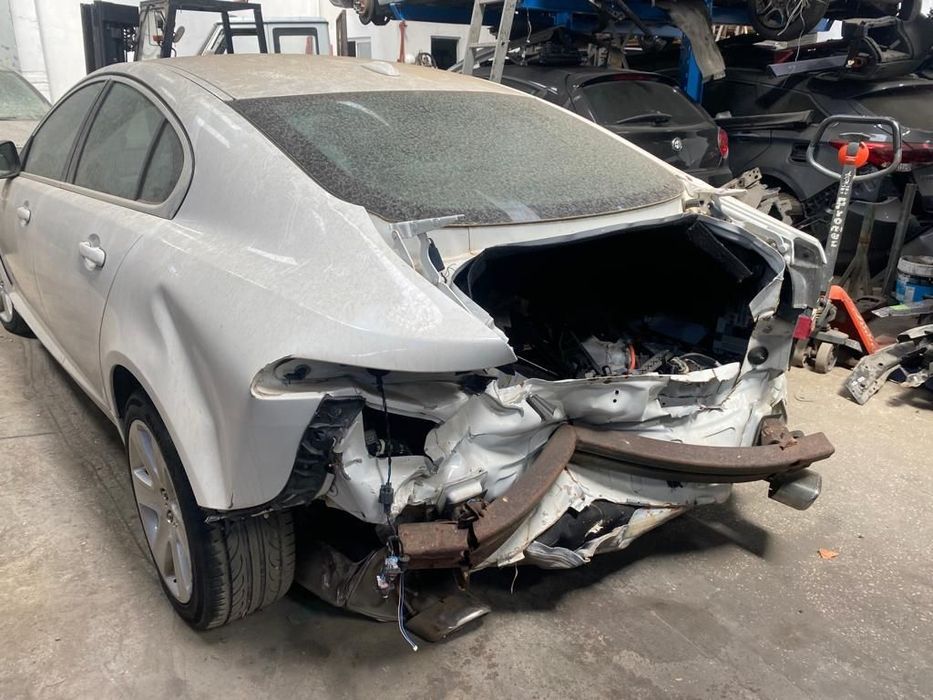 Jaguar XF V6  Para Peças