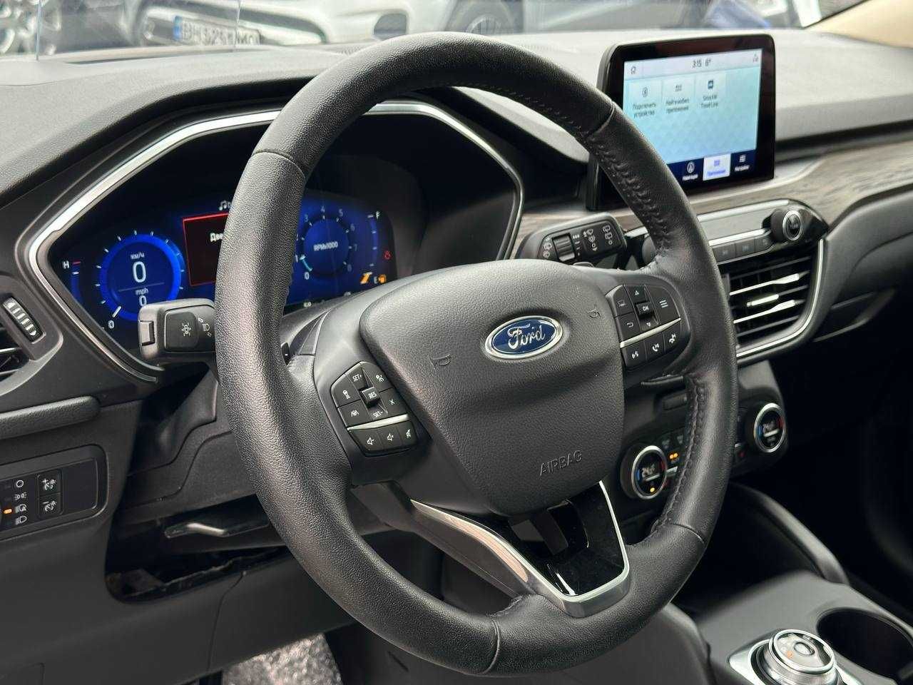 Авто Ford Escape 2020