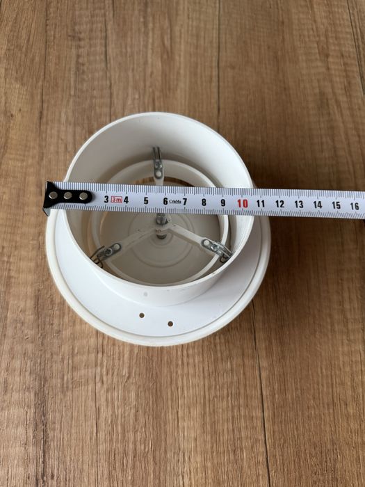 Kratka wentylacyjna regulowana 100