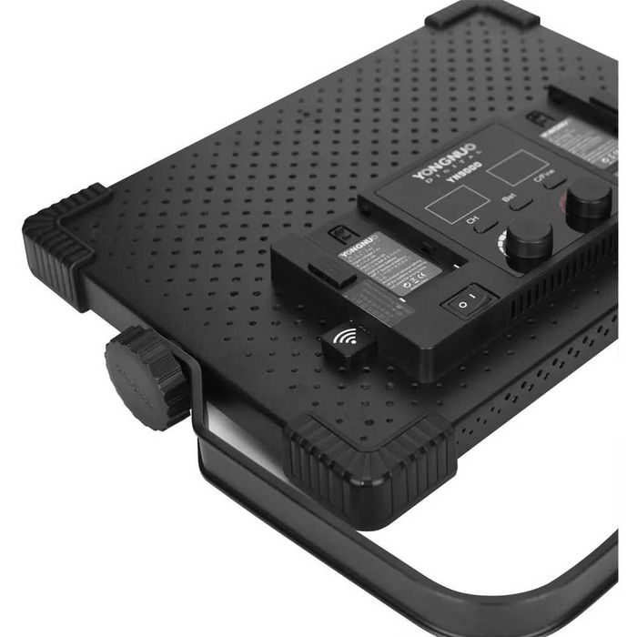 Постійне LED світло Yongnuo YN-9000 kit (3200-5600K) з софтбоксом