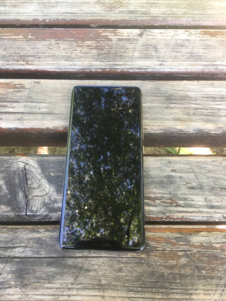 Продам XIAOMI MI 11