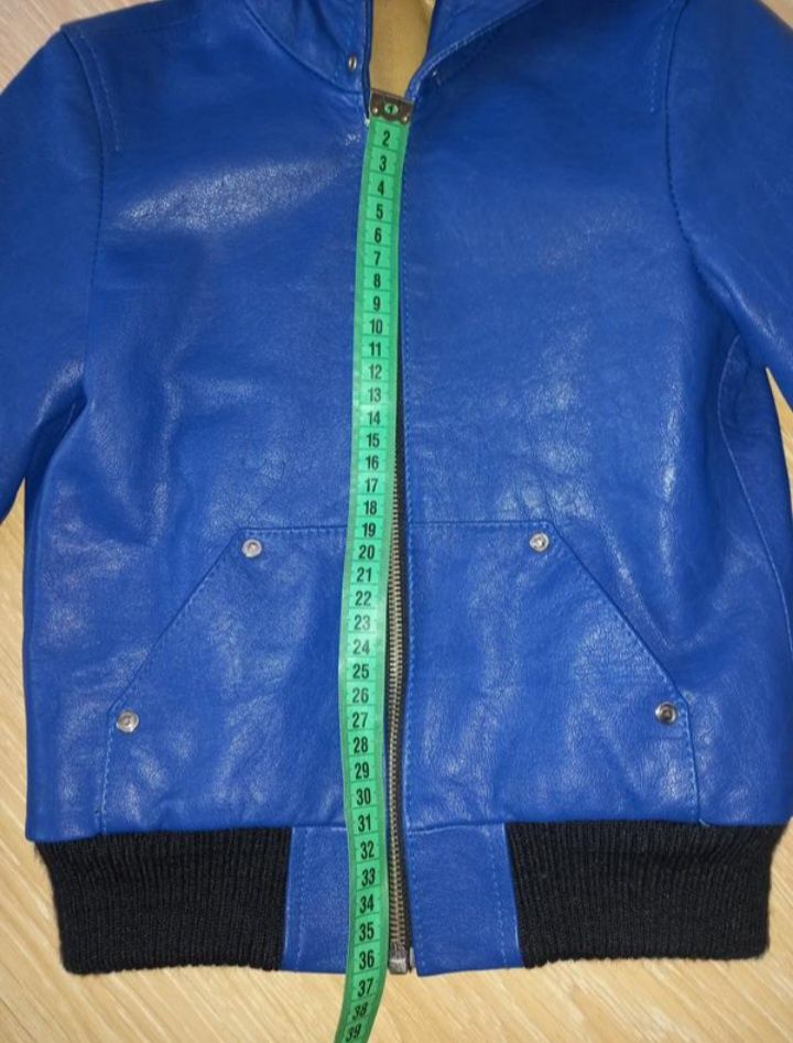 Куртка для девочки или мальчика на 2-3 года