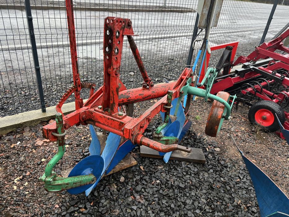 Плуг плужок Kverneland 2 корпусний захват 35 см