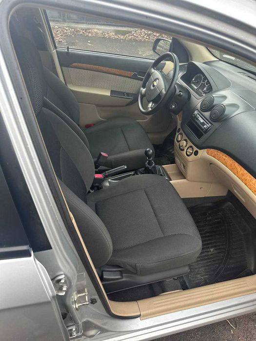 Продам авто Chevrolet Aveo б/в 1,6 бензин 2008 р.в, 102тис.км.