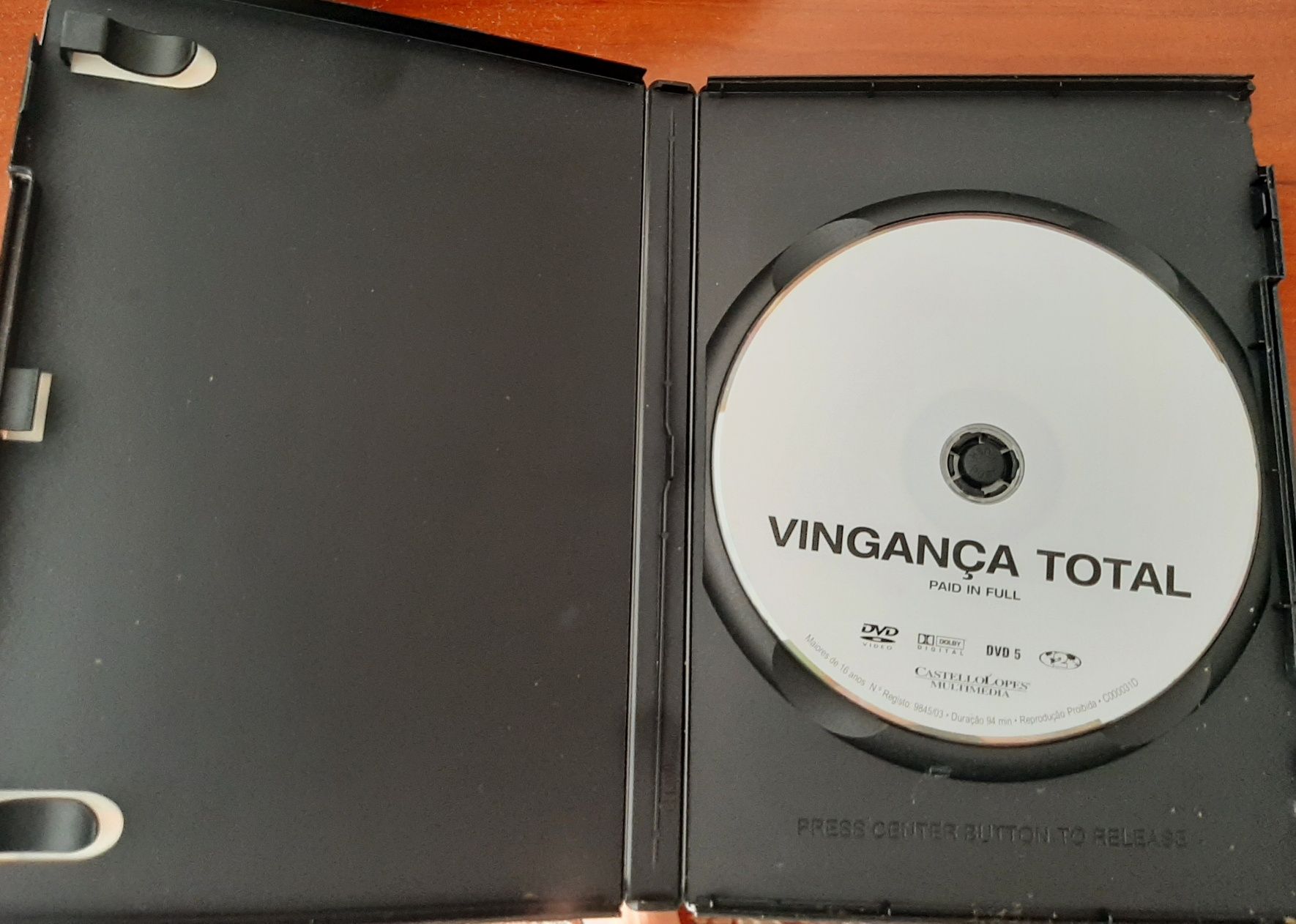 DVD "Vingança Total"