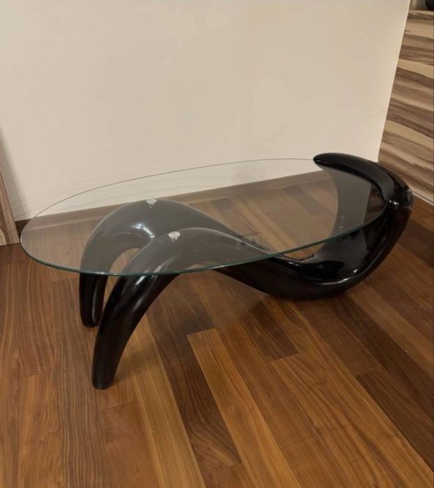 Designerski stolik kawowy