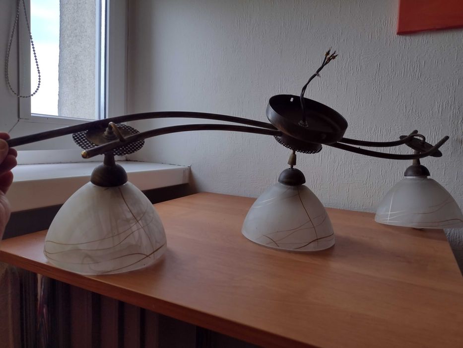 Lampa wisząca - żyrandol na trzy żarówki