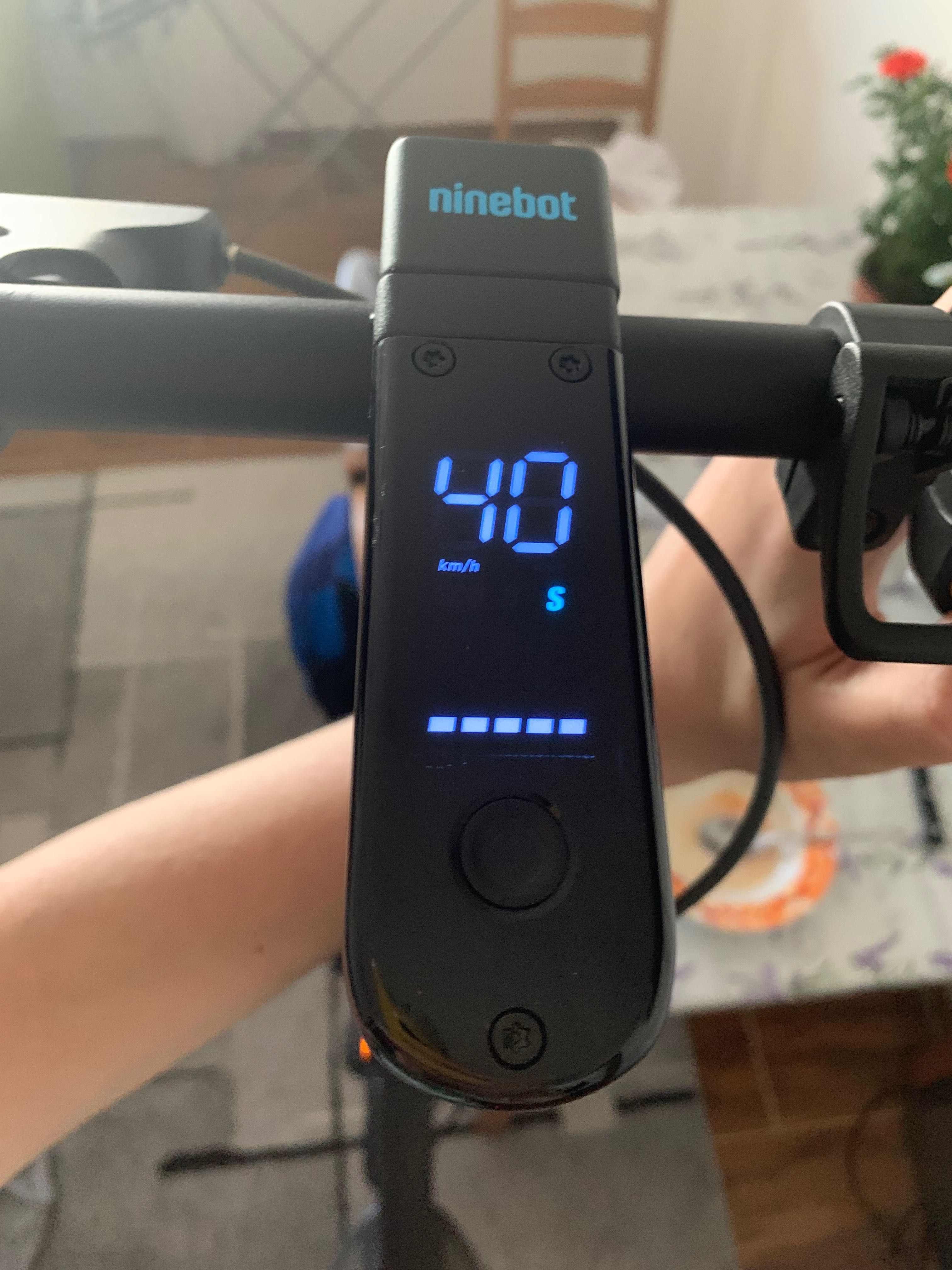 Продам Ninebot Max G30D ll