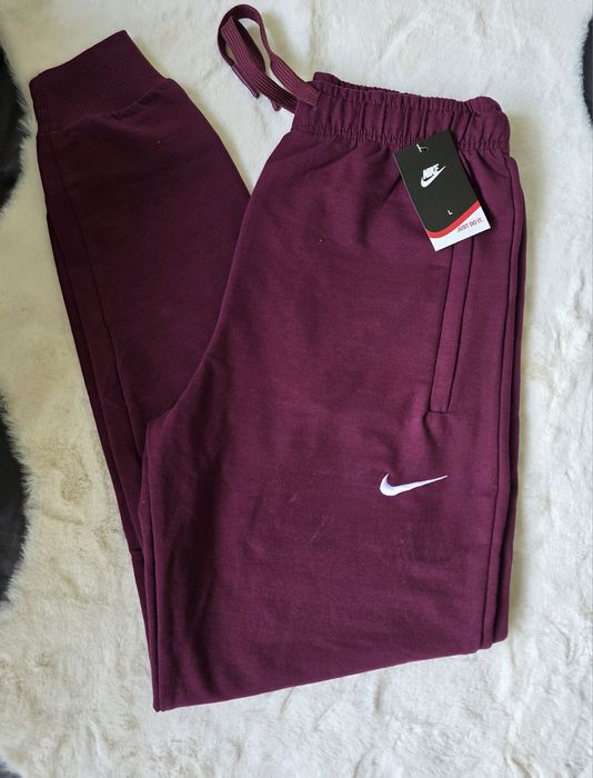 Spodnie męskie dresowe nieocieplane kolor bordo! Wyszywane logo Nike M