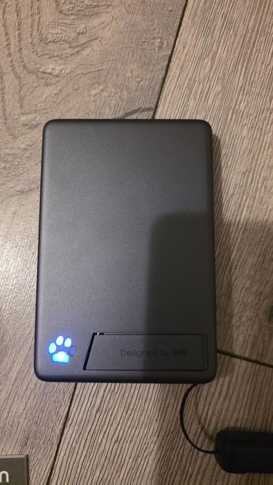 INIU Powerbank do MagSafe 10000mAh Certyfikowany Qi2, 15W