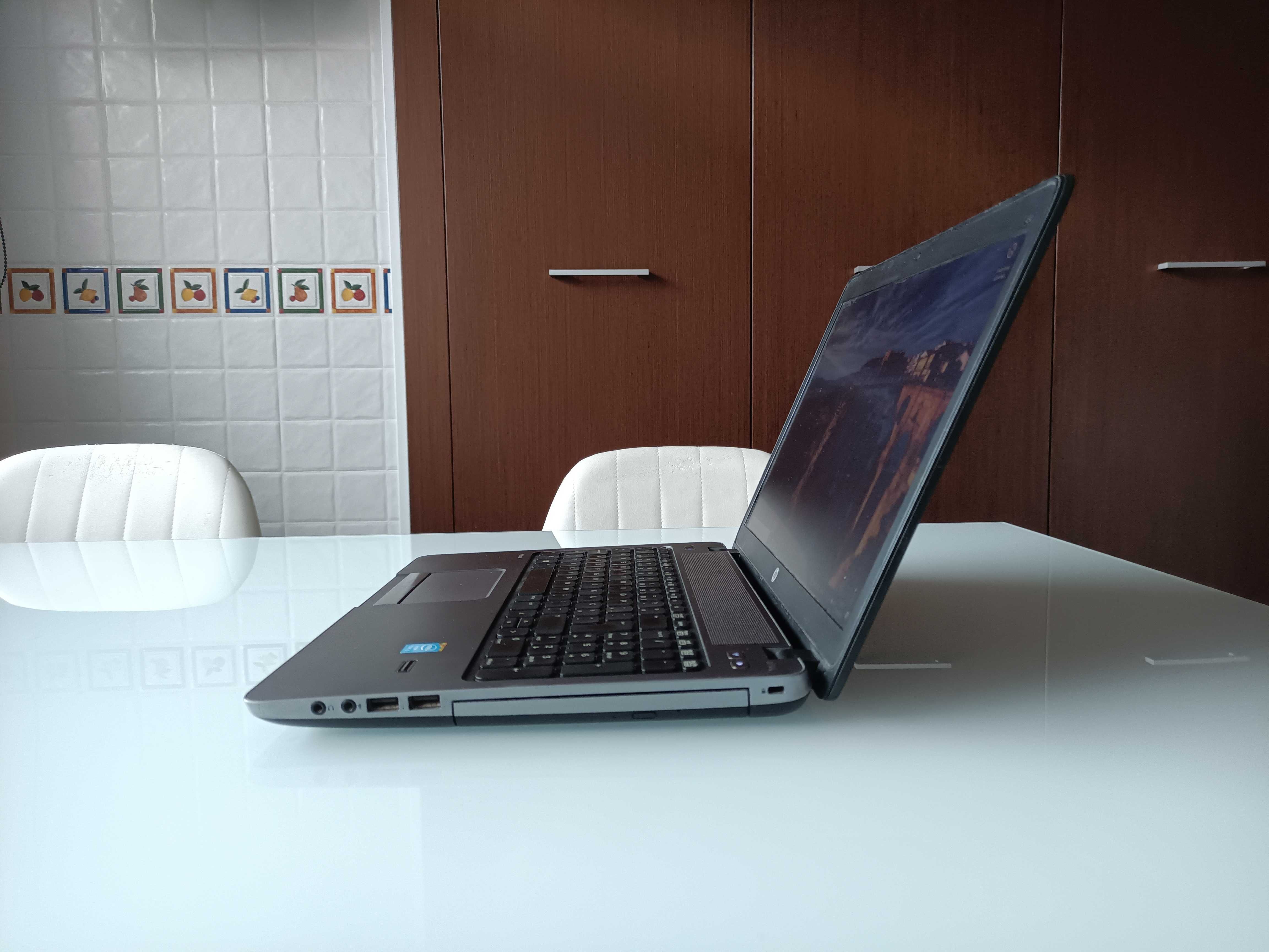 HP ProBook 450 G1 • i5, 8GB RAM, 512GB SSD, Radeon dedicada