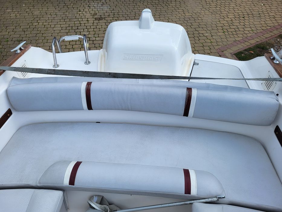 Piekna zadbana Lodz lodka motorowa SKIBSPLAST 500cl motorowka  5metrow