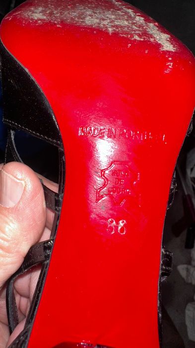 Sapatos Verniz Pretos Salto Alto