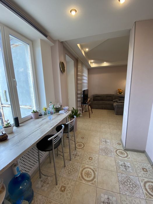 Продам 2-х комнатная сталинка Холодная гора