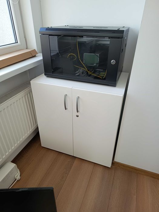 2 x szafka aktowa zamykana na klucz