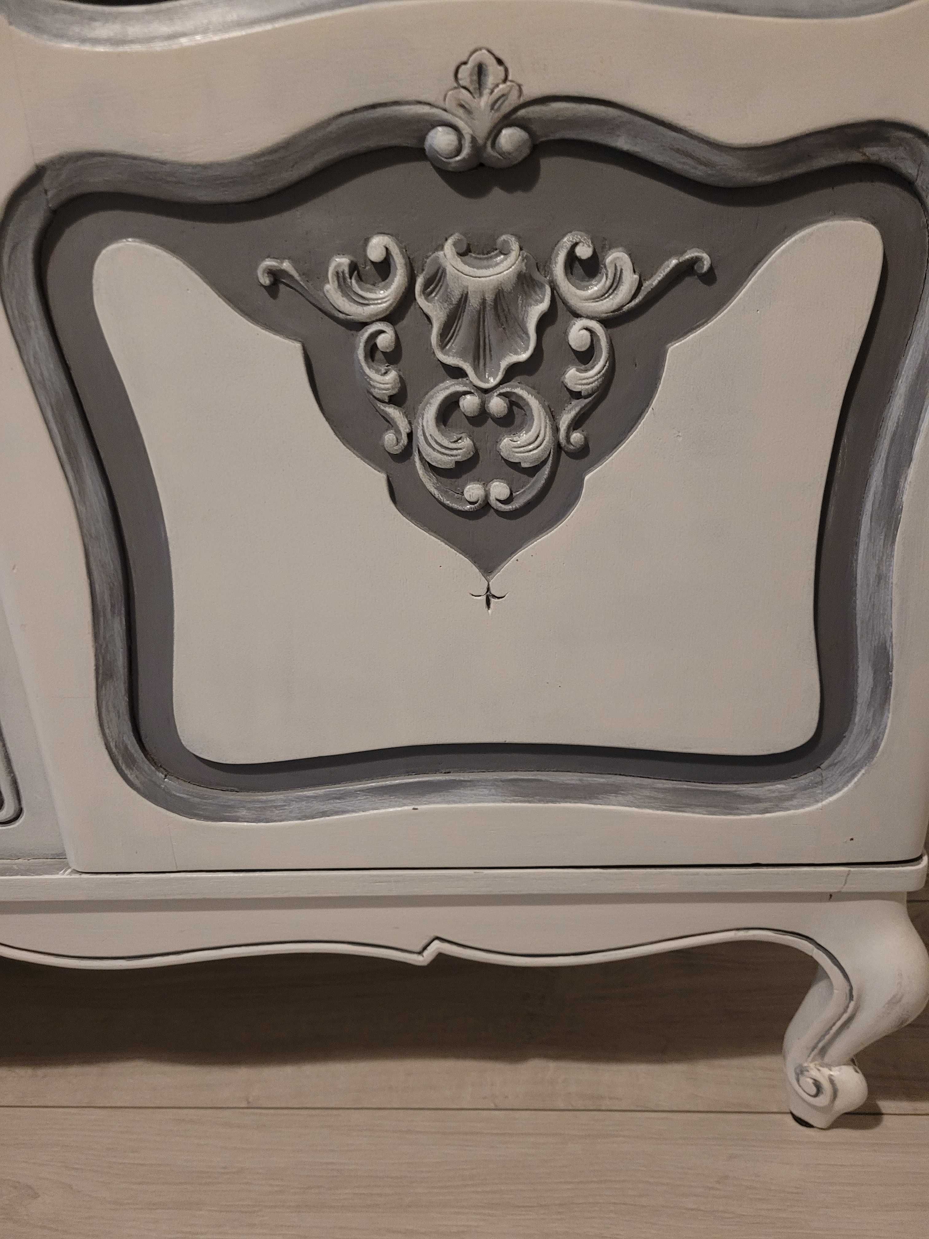 Witryna shabby chic, ludwikowska
