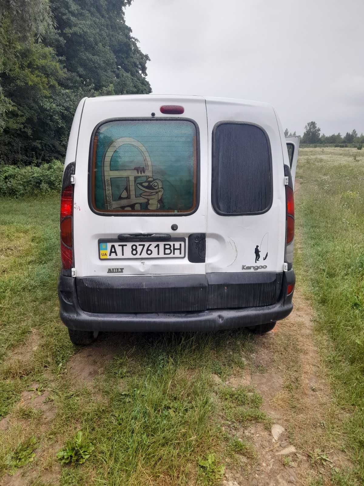 Рено кенго 2002 рік
