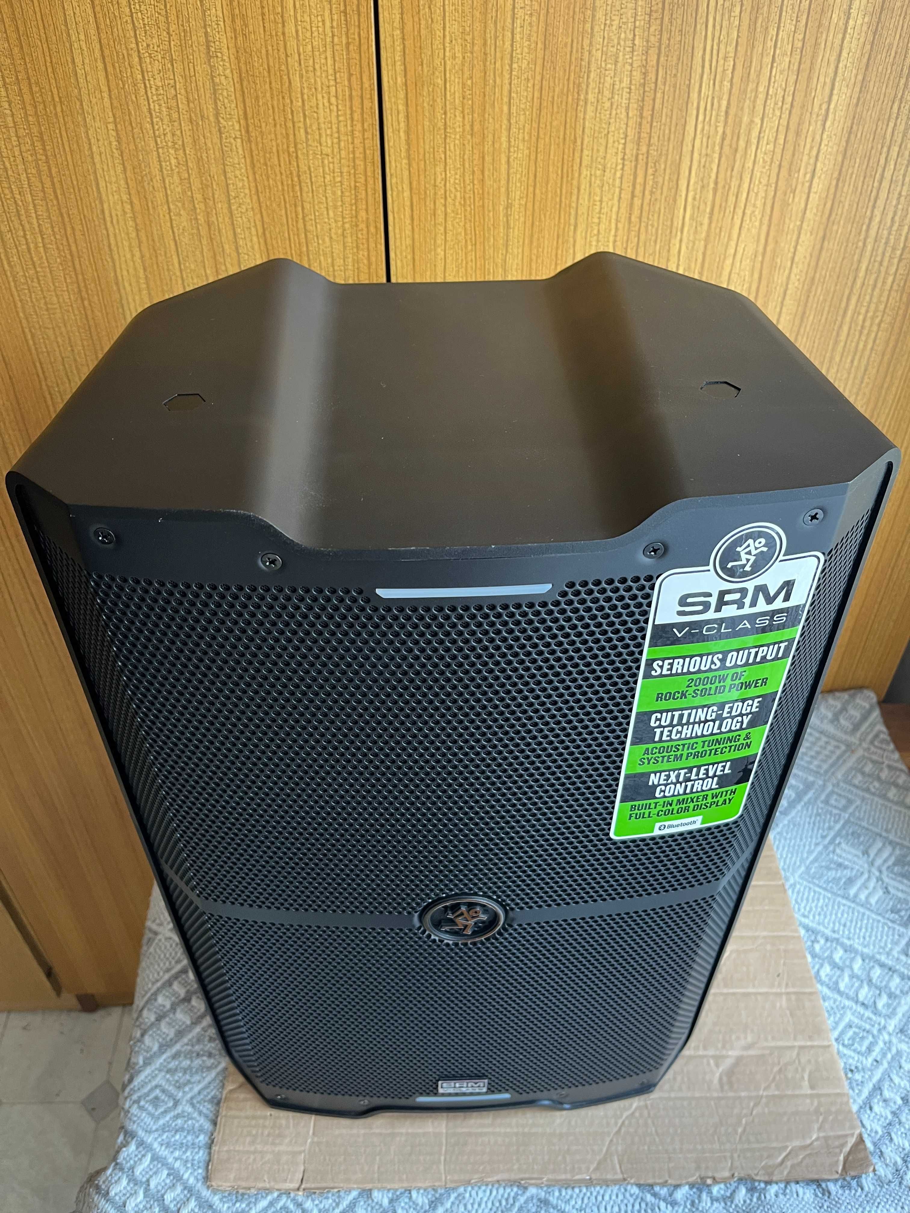 Mackie SRM 210 V-Class