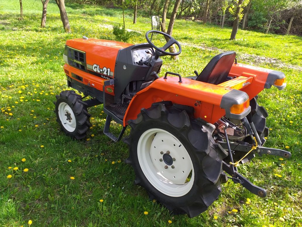 Mini Traktorek Kubota GL21 21km3cylindry Orginal Rewers Zadbany 550mtg