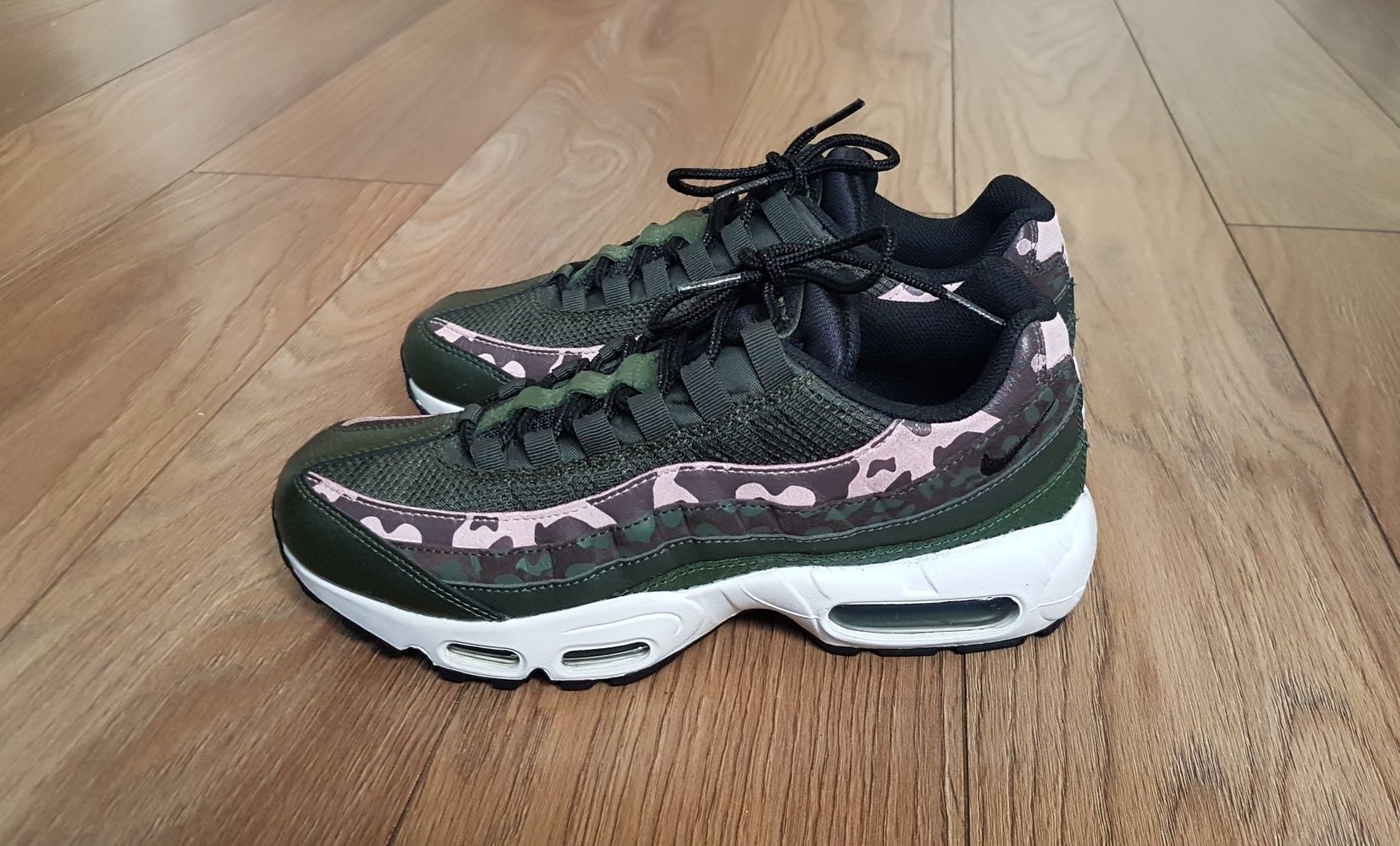 Buty Nike Air Max 95 Sequoia Green rozmiar 40,5 okazja Sneakers