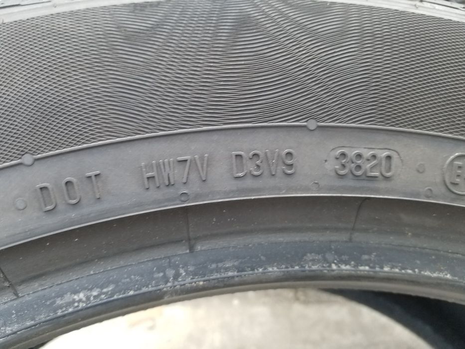 Шини 275.45.20 Continental