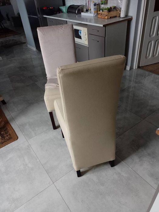 Beżowe krzesła używane