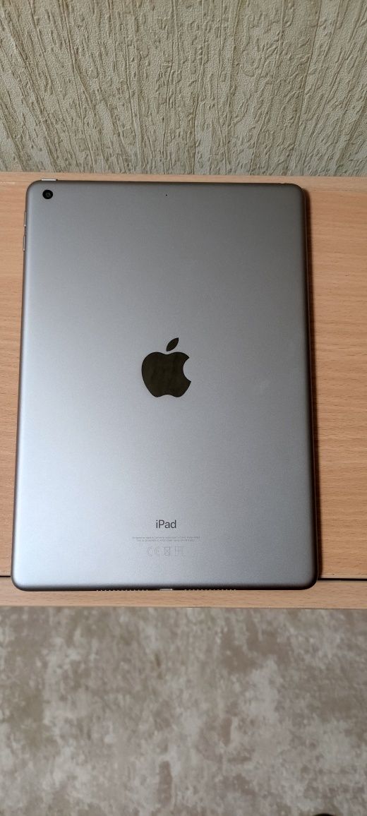 Планшет ipad Apple